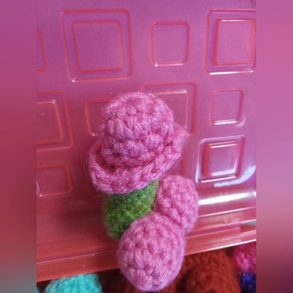 COPY - Handcrafted 🍆 crochet chapstick gag gift holder - Picture 3 of 5